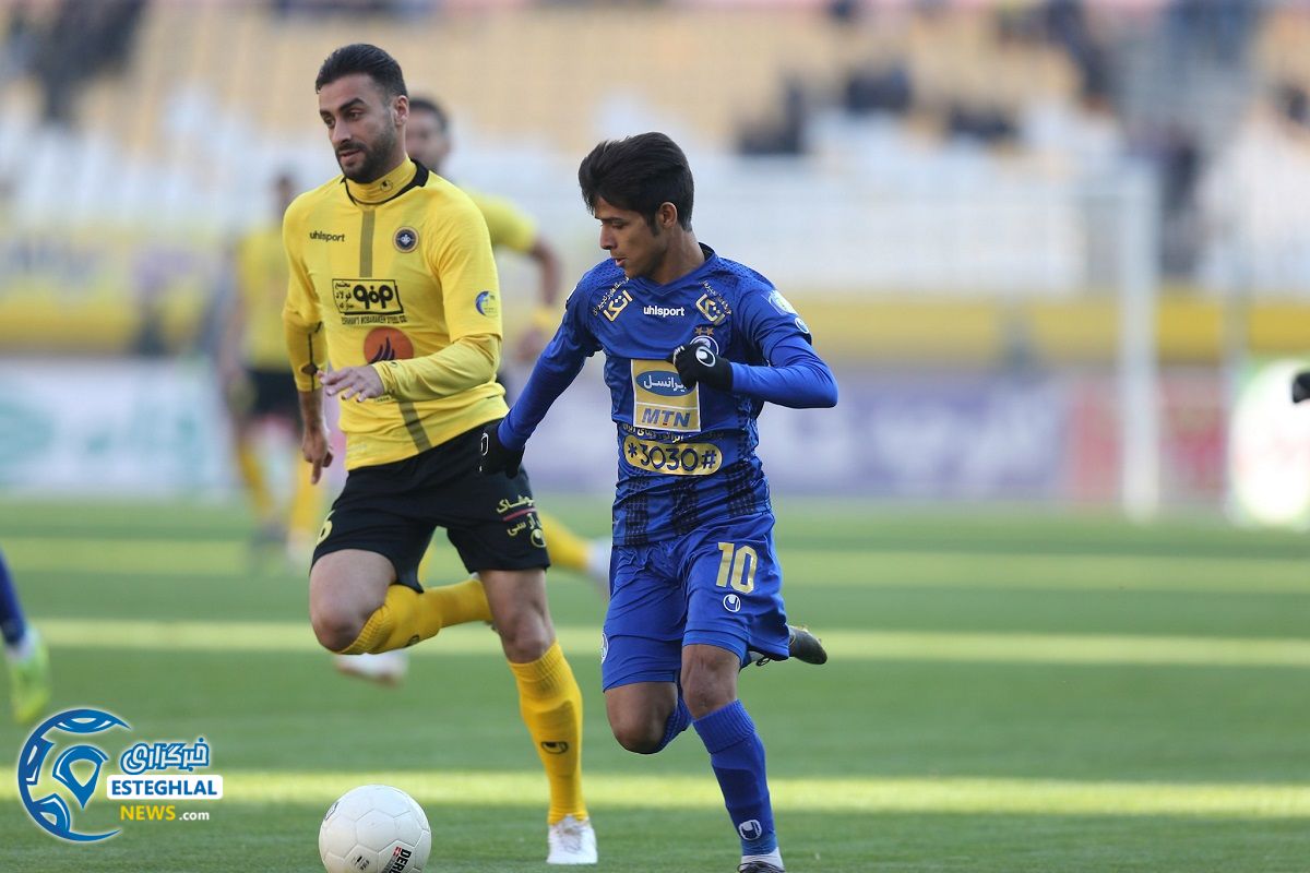 دیدار سپاهان و استقلال