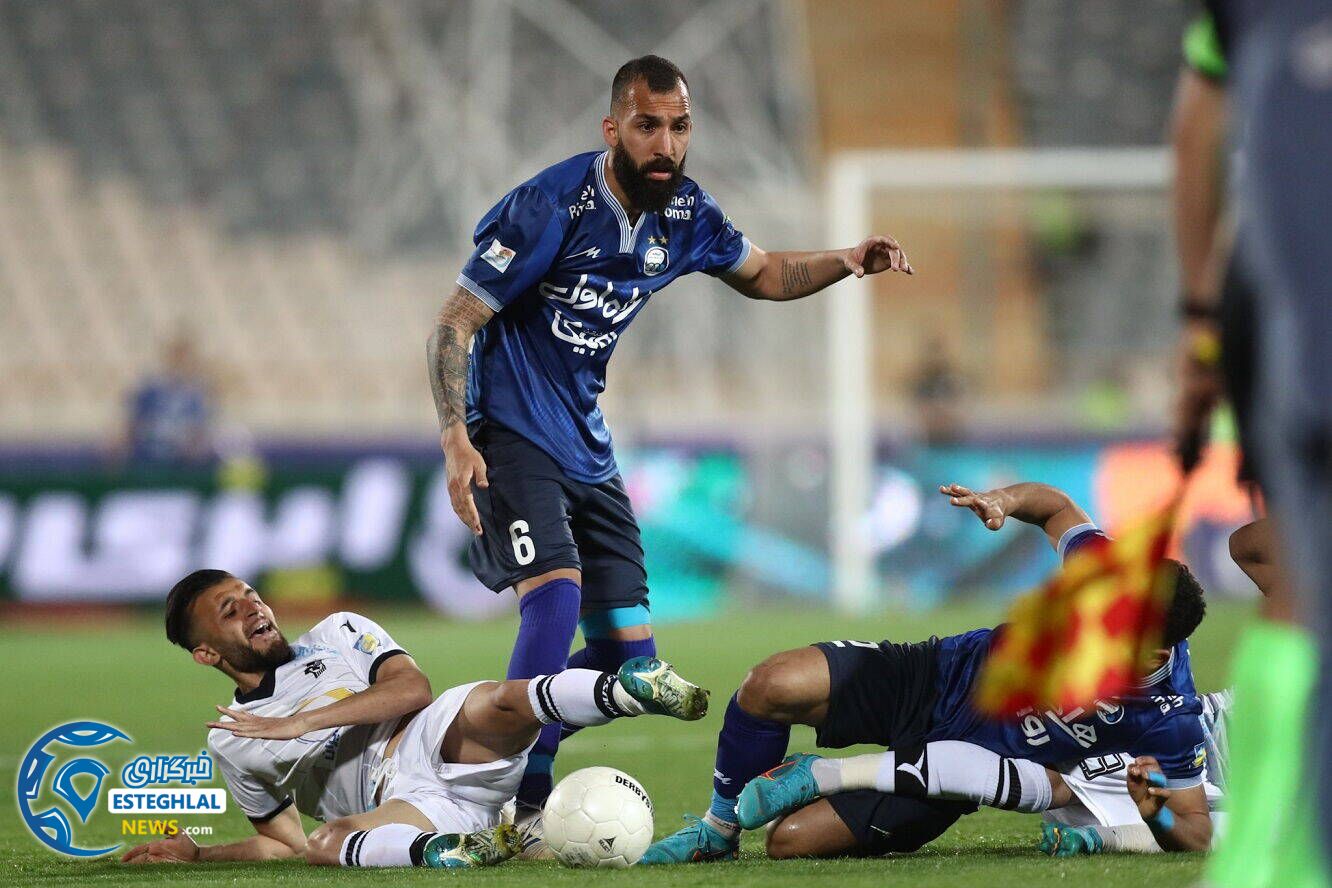 استقلال(تاج) 0-0 پیکان