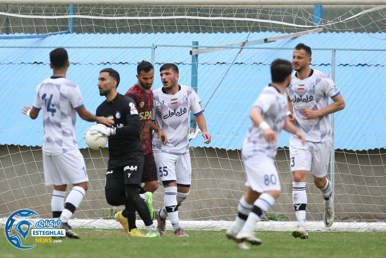 دیدار دوستانه استقلال و اسپاد