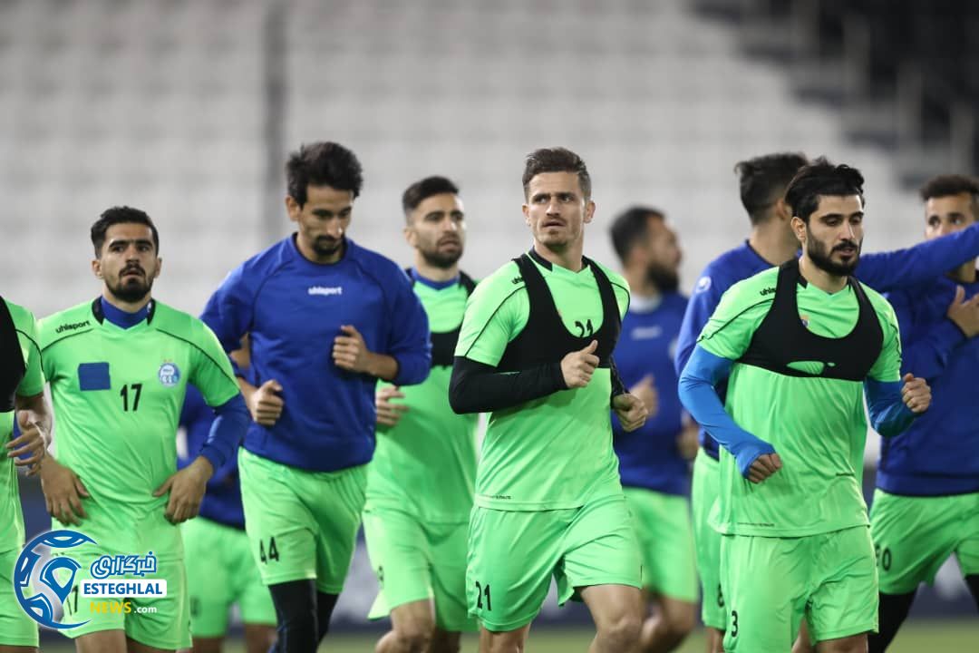 تمرین استقلال در دوحه