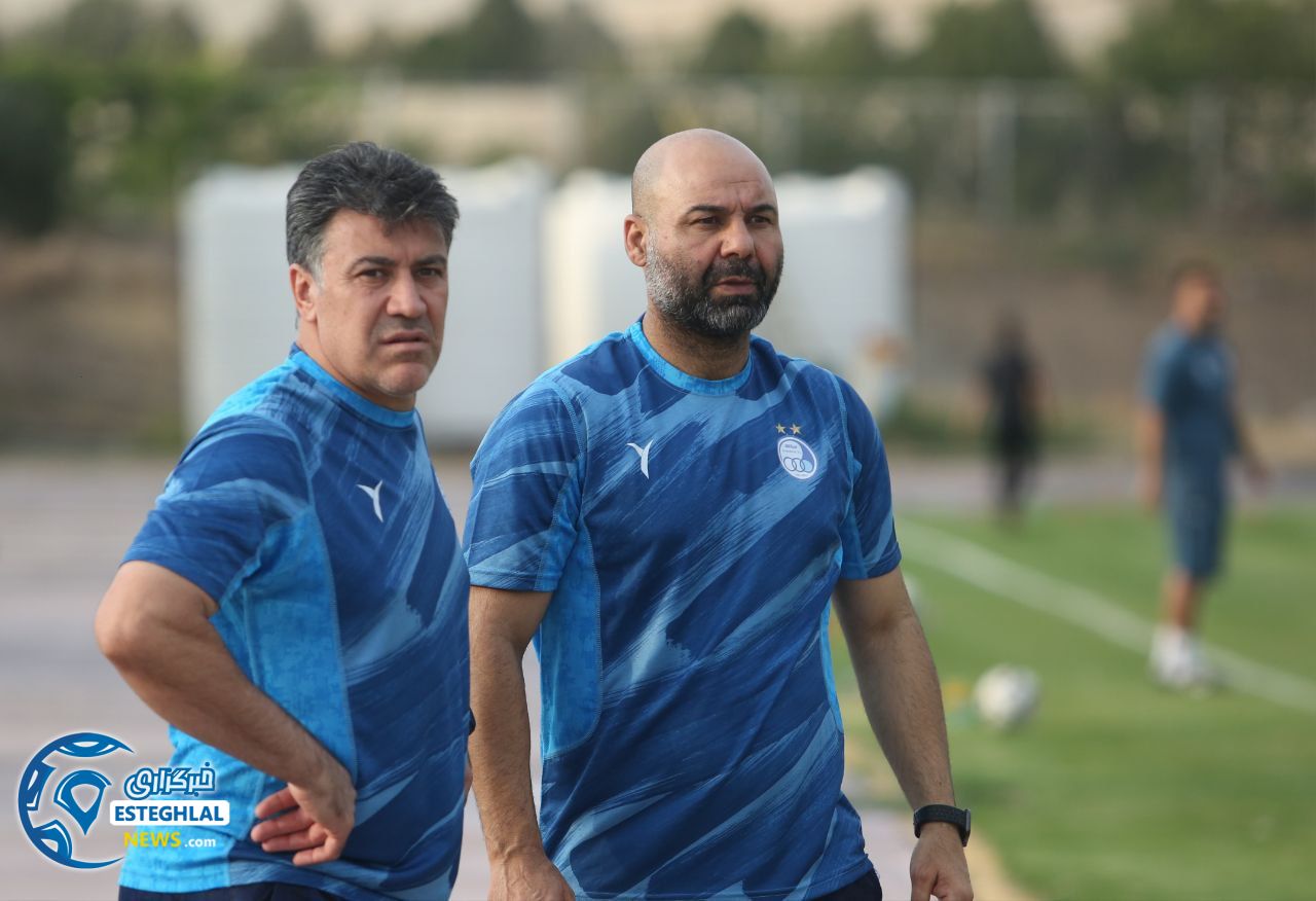 دیدار دوستانه استقلال و چادرملو