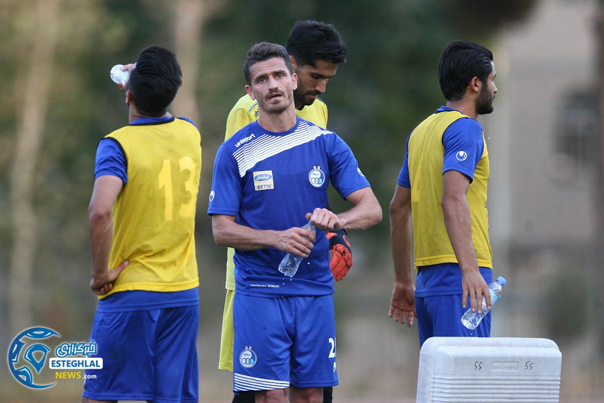 تمرین استقلال