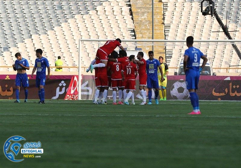 شگست استقلال از پدیده در نیمه نخست