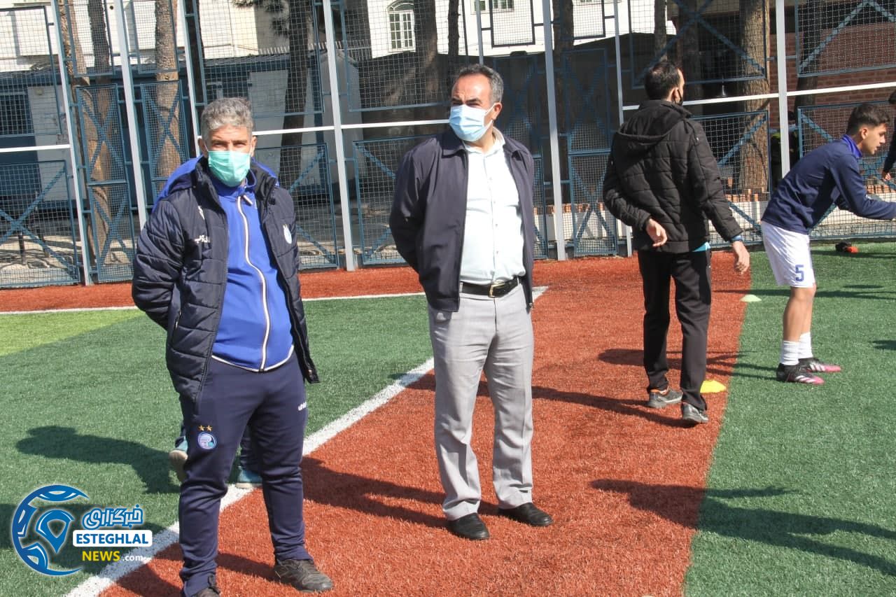 تیم نونهالان استقلال