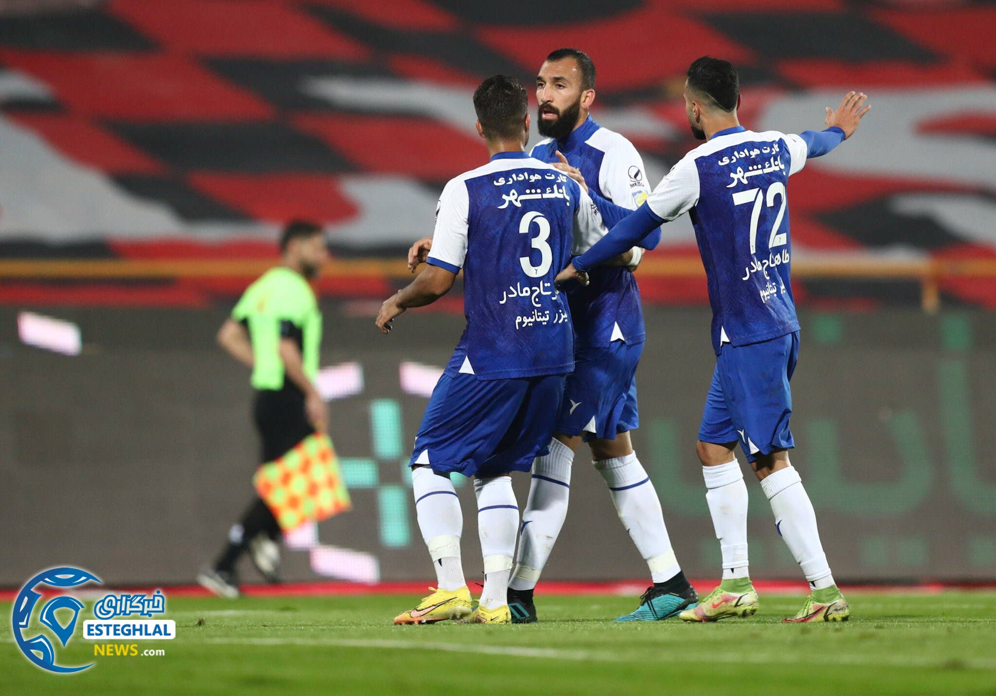 استقلال ۲-۲ پرسپولیس