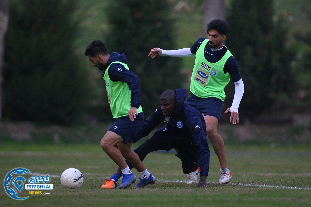 تمرین استقلال