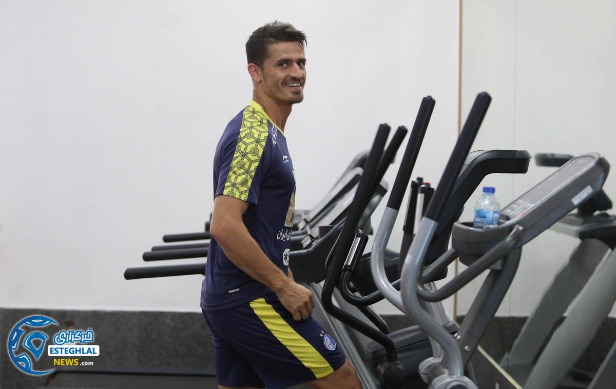 تمرین استقلال