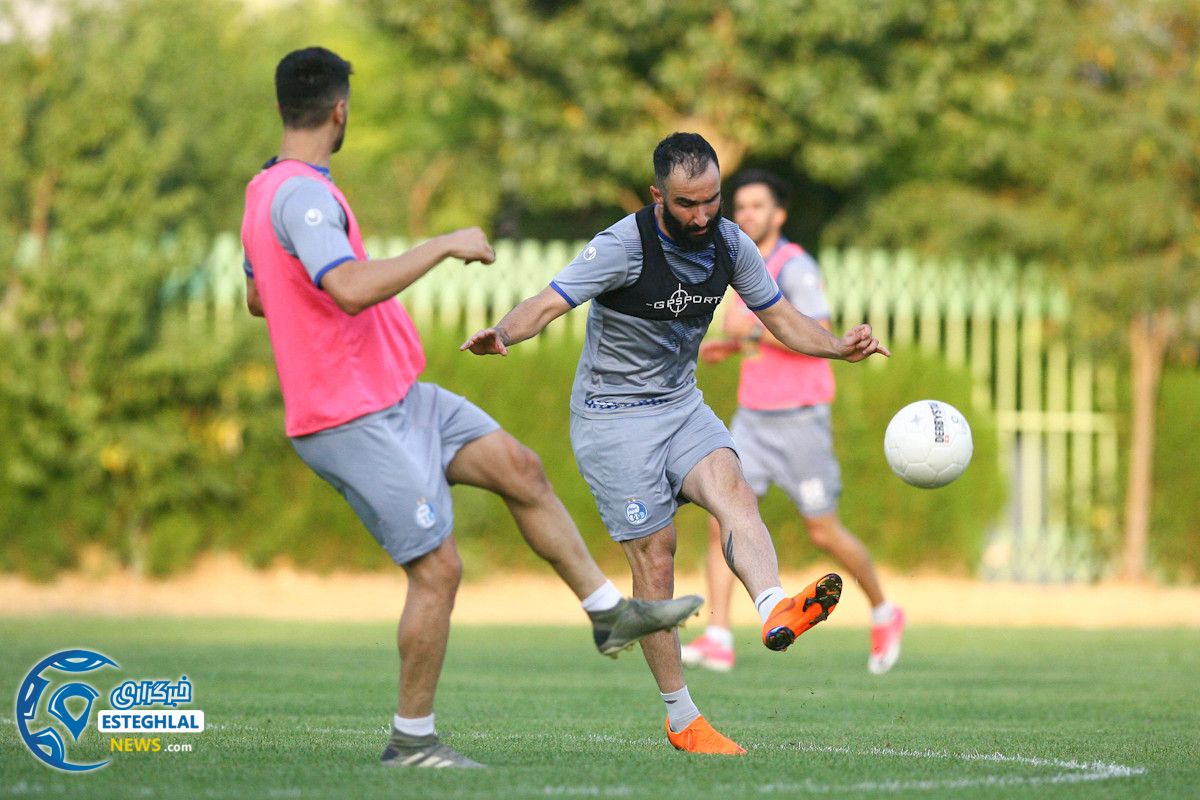 تمرین استقلال