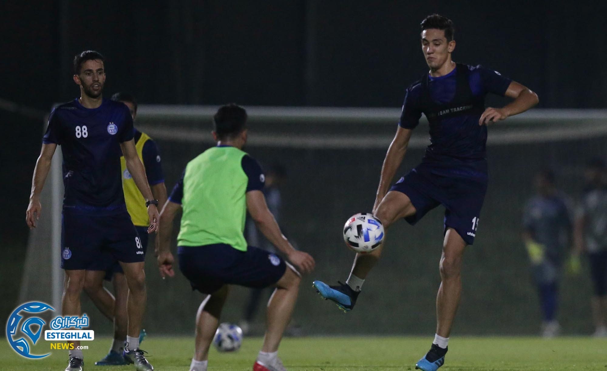 تمرین استقلال در دوحه