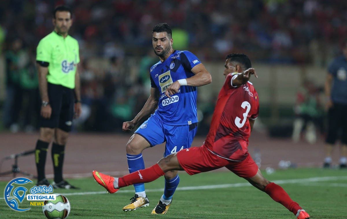 دیدار استقلال و تراکتورسازی