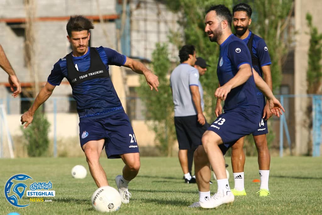 تمرین استقلال