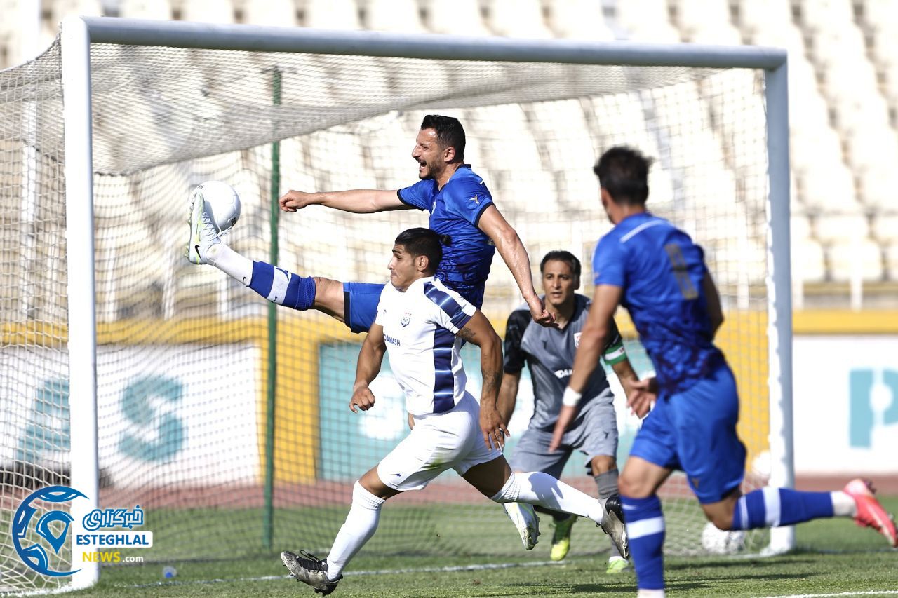 تیم فوتبال استقلال