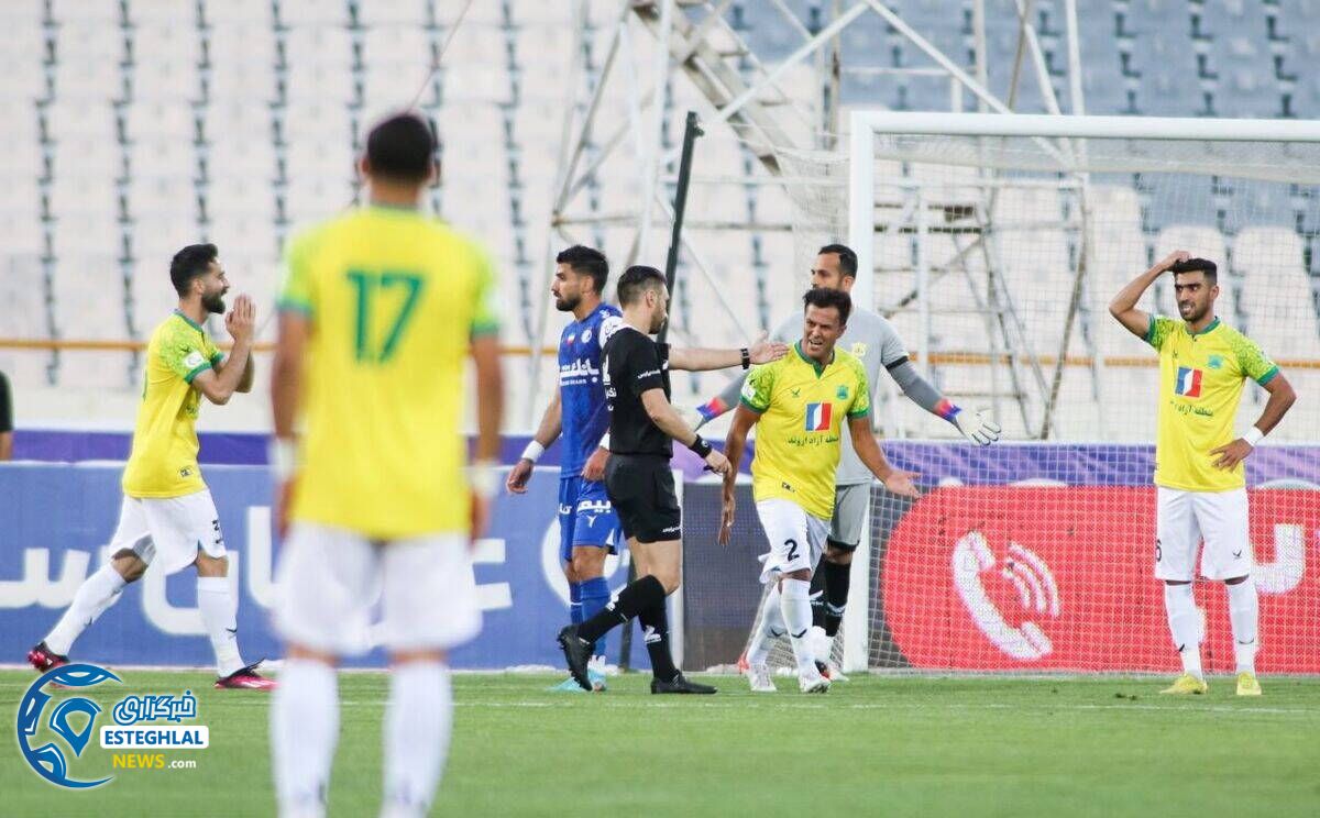 استقلال(تاج) 1-1 نفت آبادان