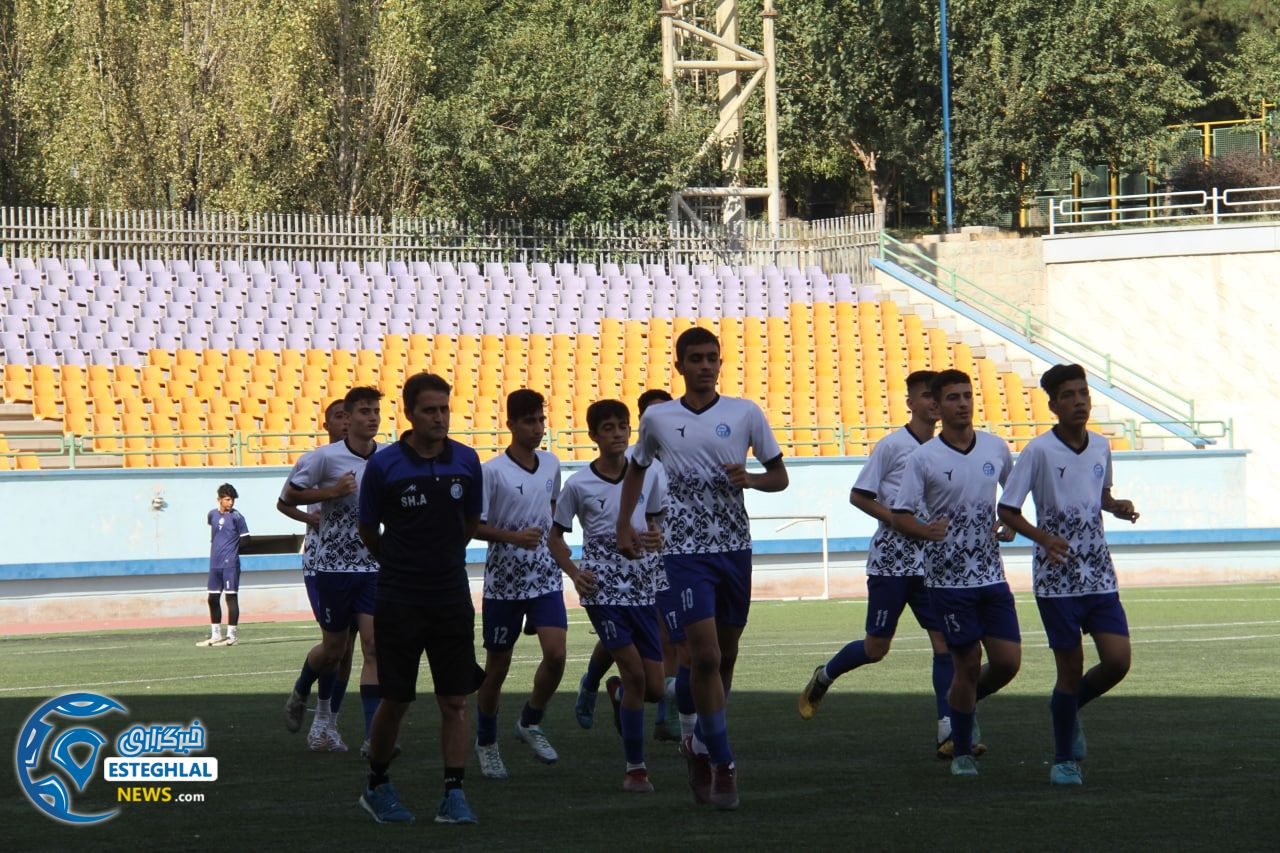 تیم نونهالان استقلال