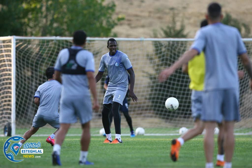 تمرین استقلال