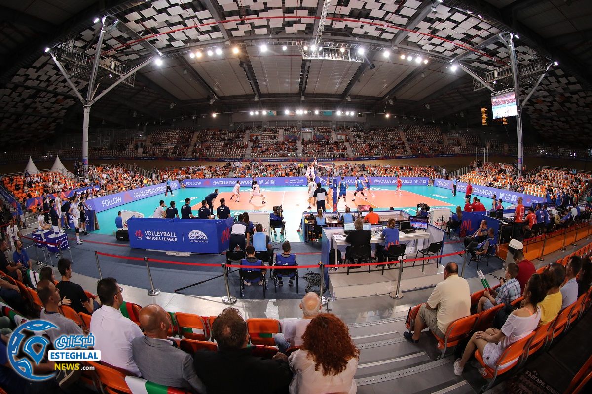 دیدار تیم های ملی والیبال ایران و صربستان