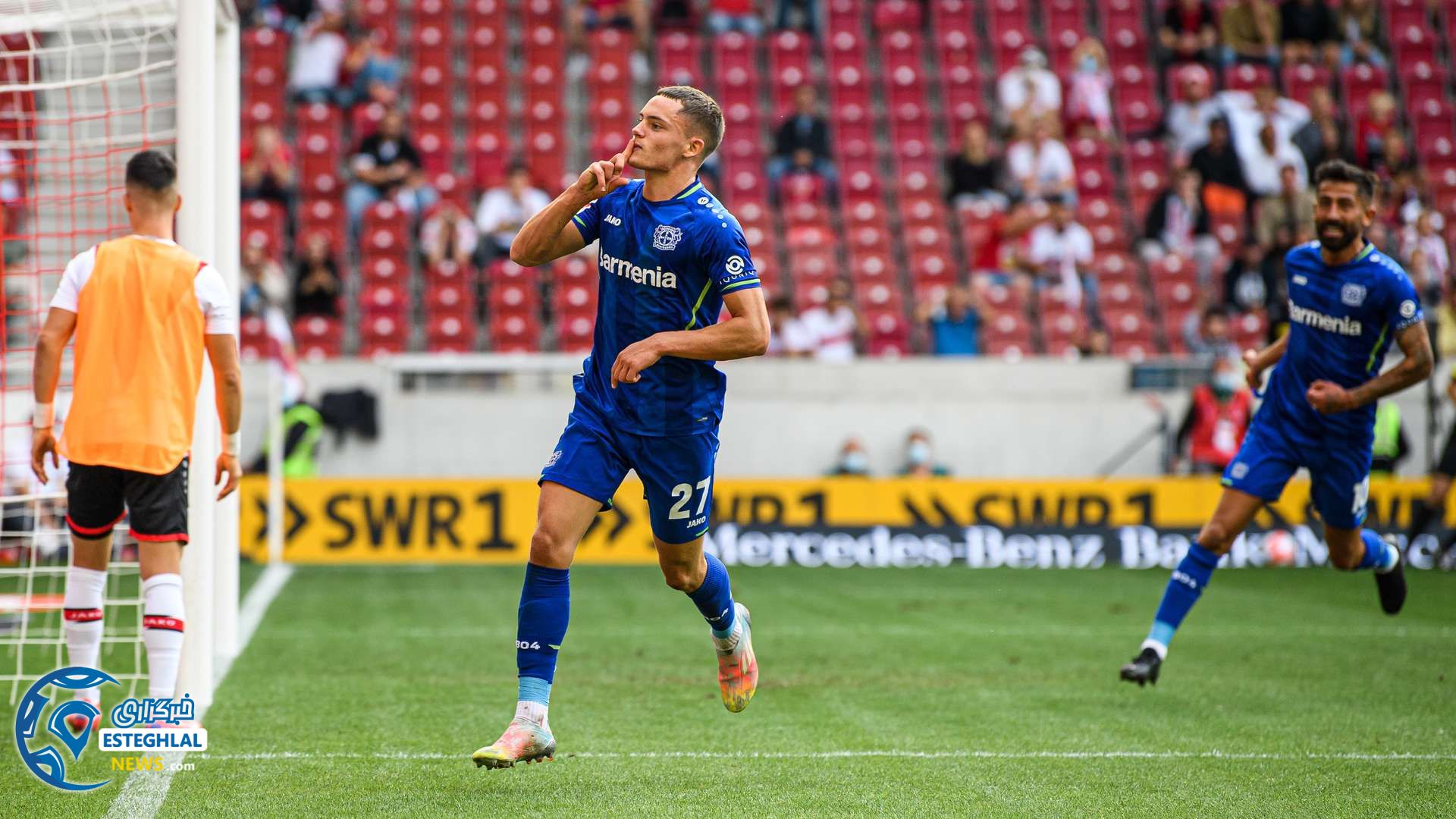 اشتوتگارت 1-3 بایرلورکوزن