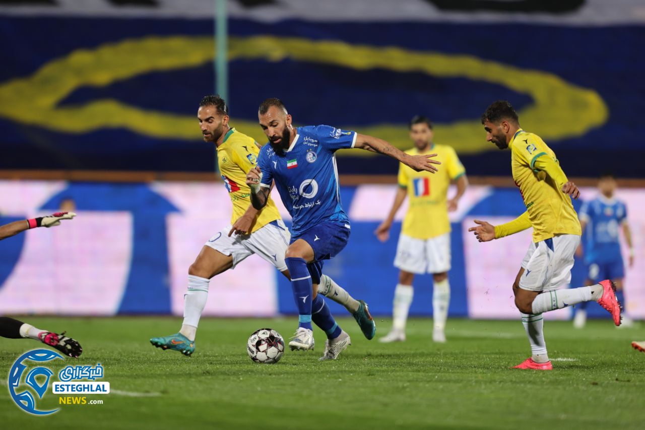 استقلال 1-0 نفت آبادان