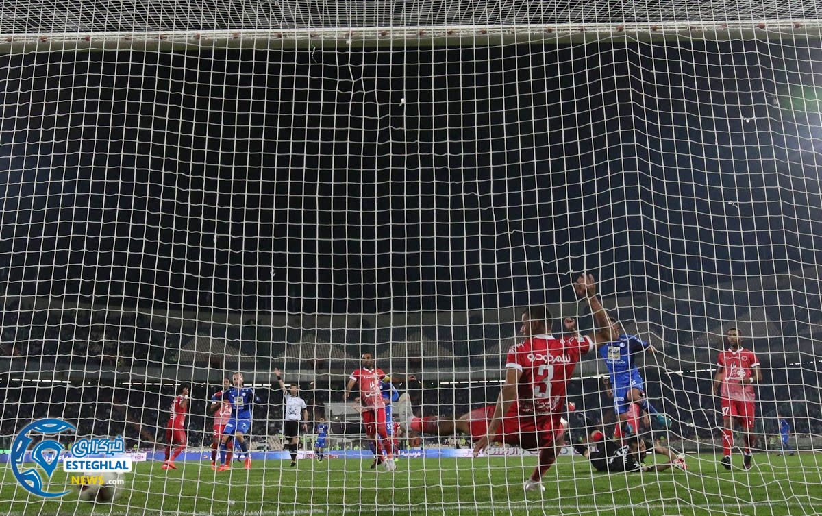 دیدار استقلال و پدیده