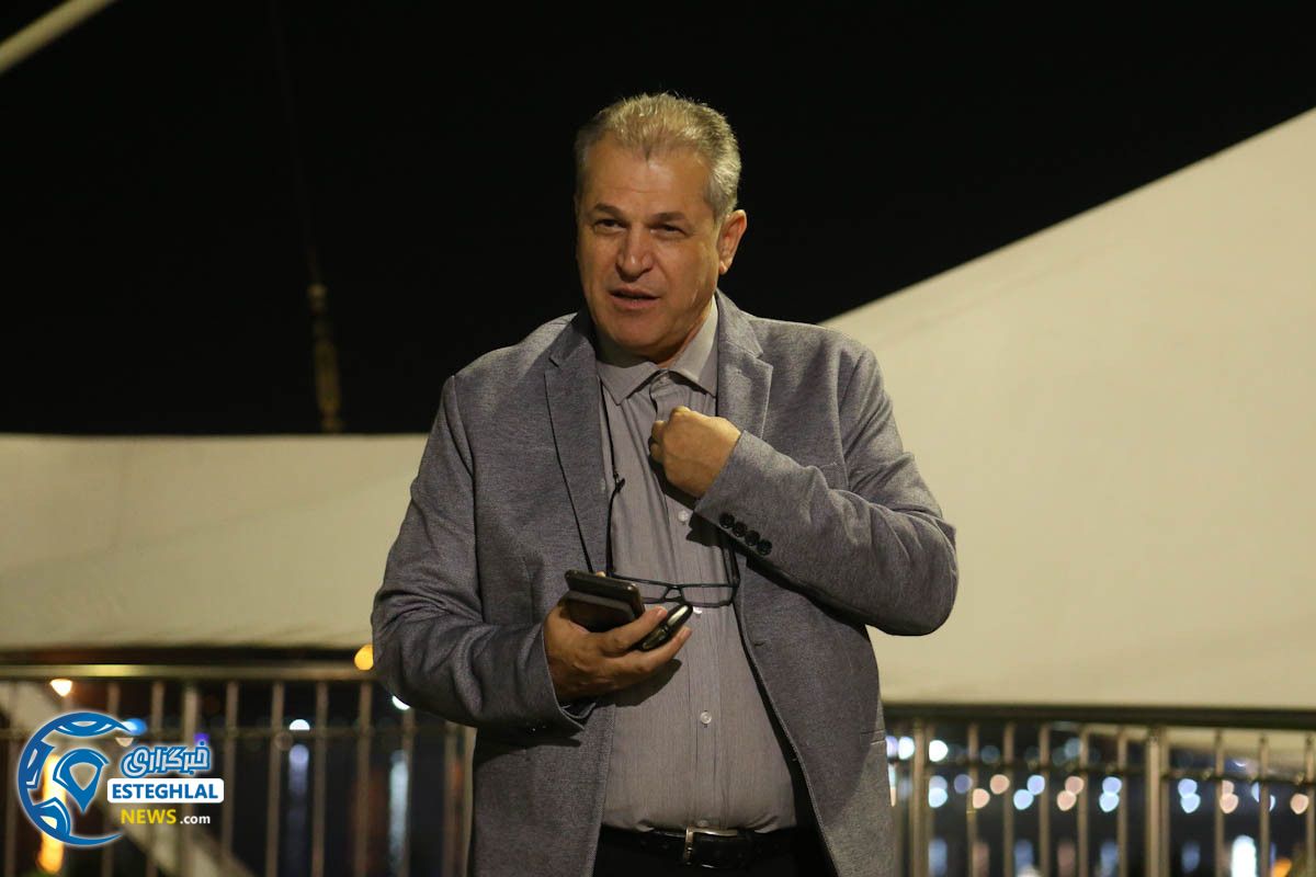 کامران منزوی