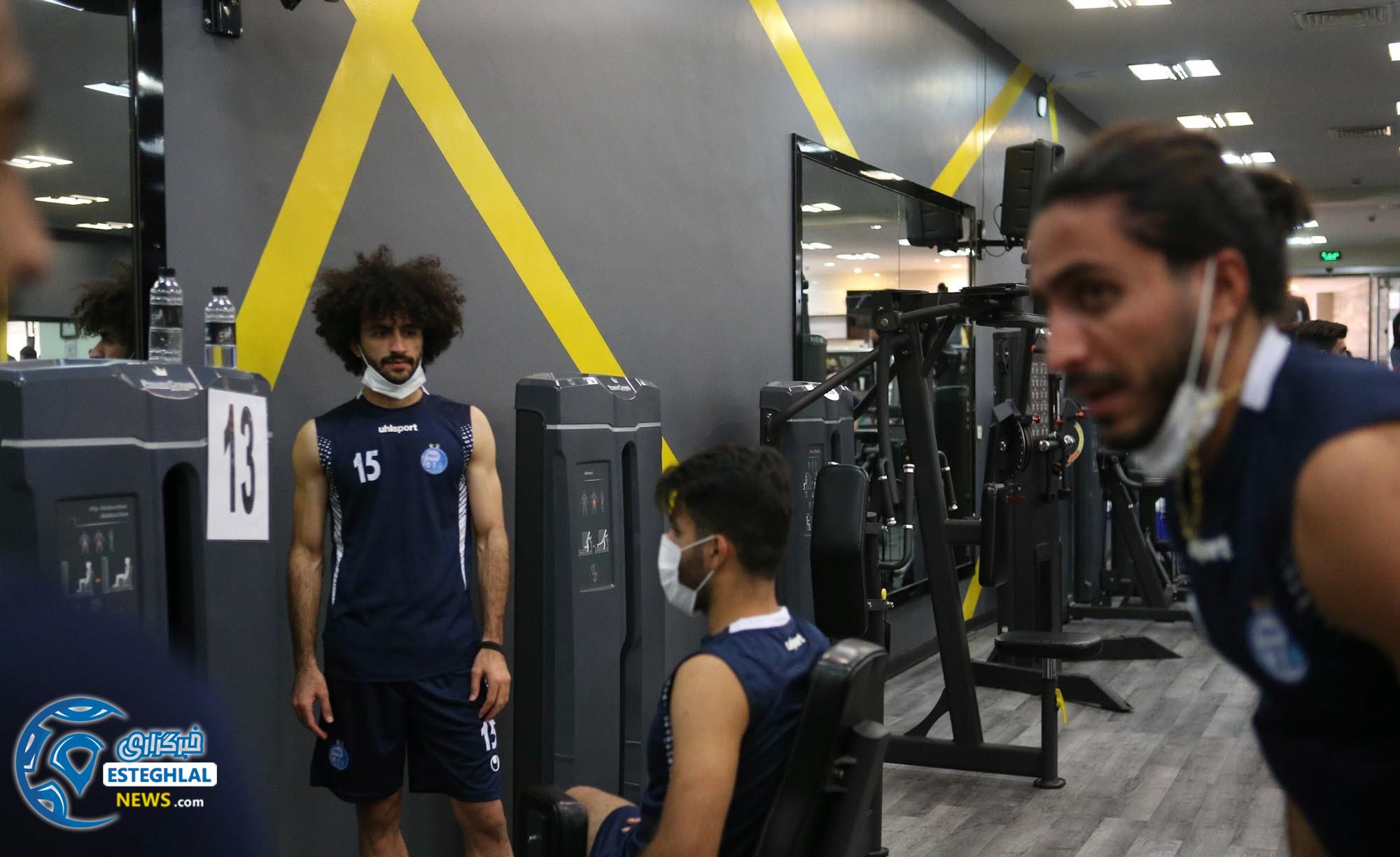 تمرین وزنه استقلال