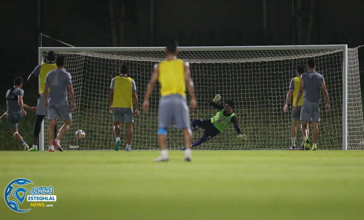 تمرین استقلال در دوحه