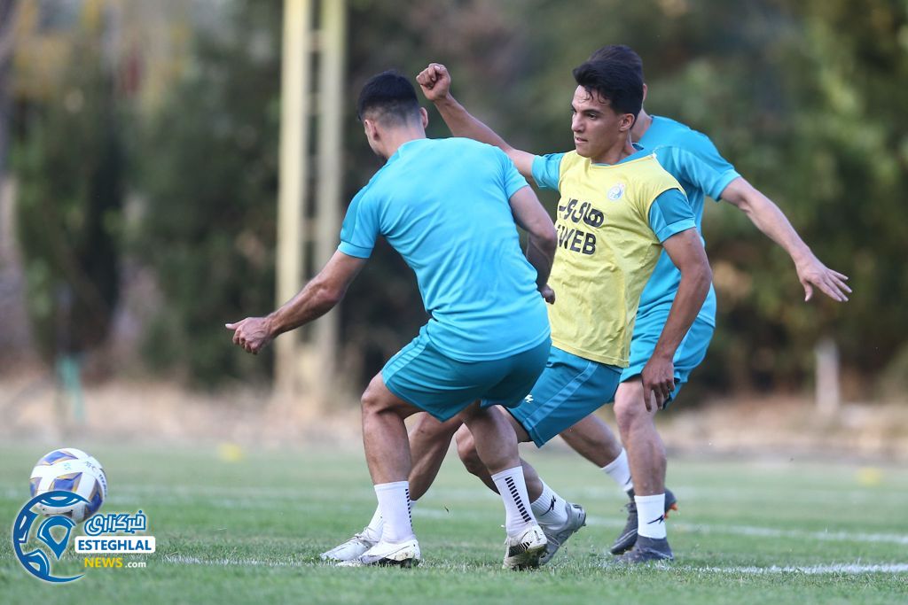 تمرین استقلال