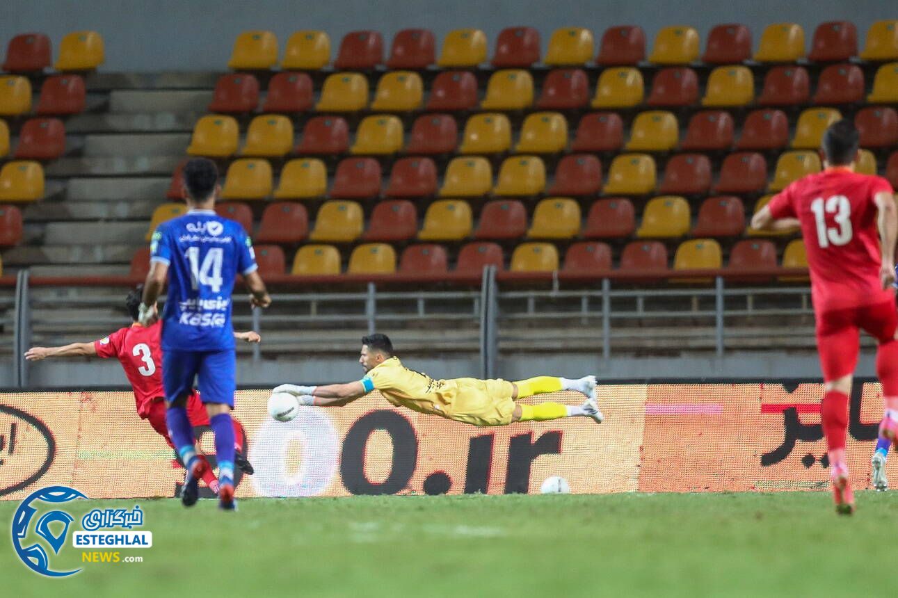 فولاد خوزستان 1-2 استقلال(تاج)