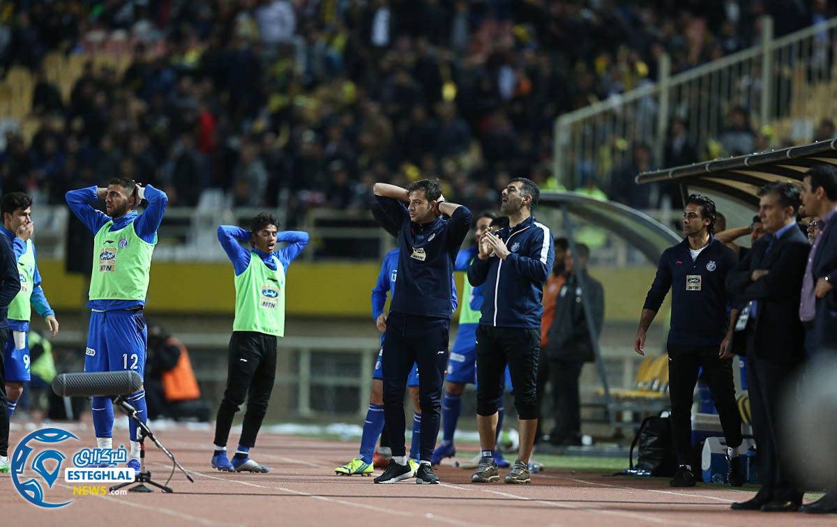 دیدار سپاهان و استقلال