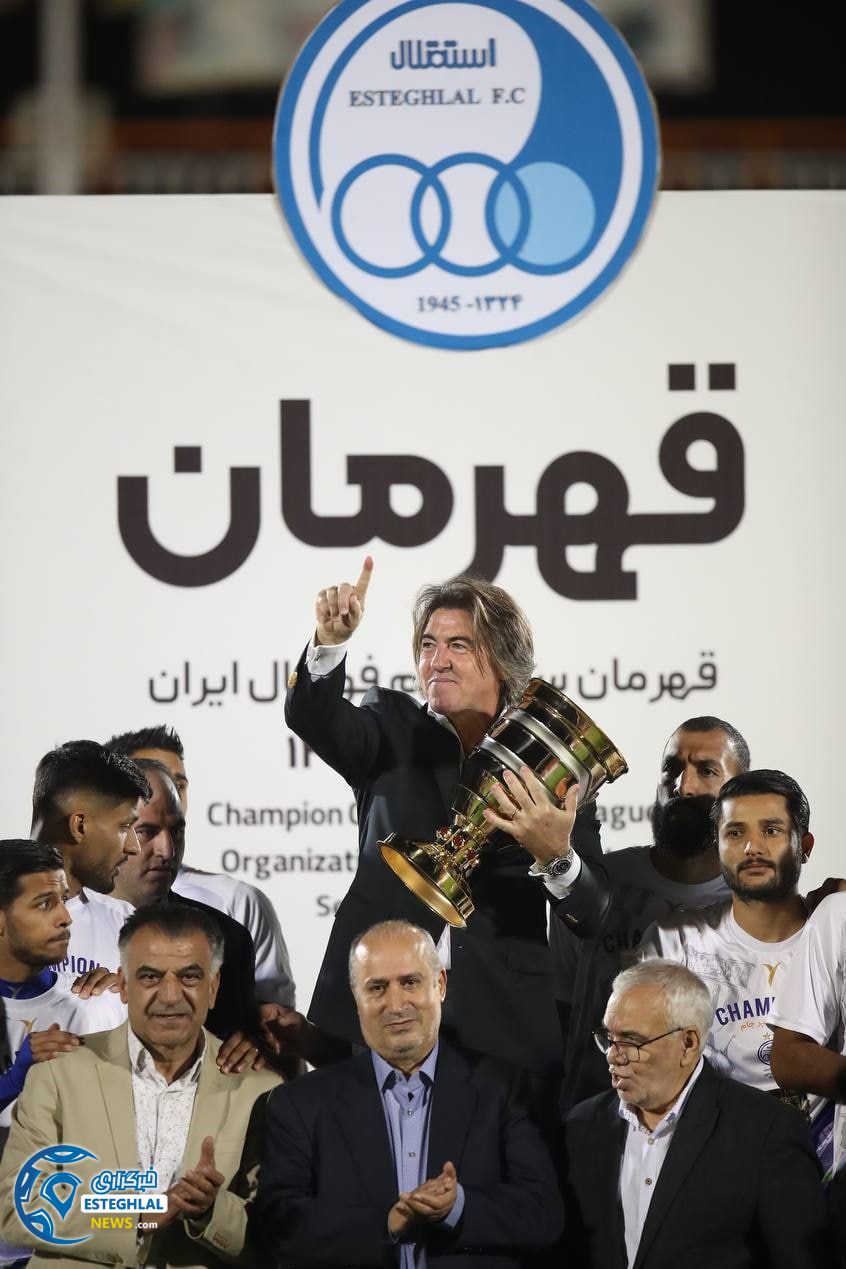 حواشی دیدار استقلال و نساجی