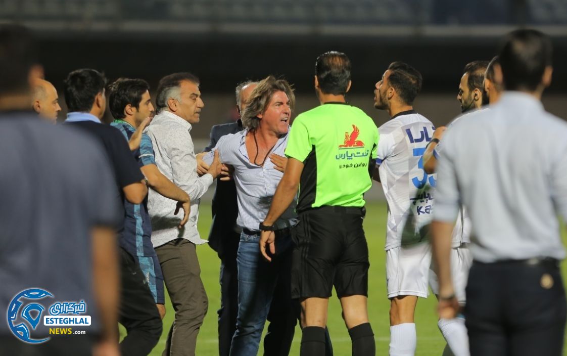 گل گهر 1-2 استقلال