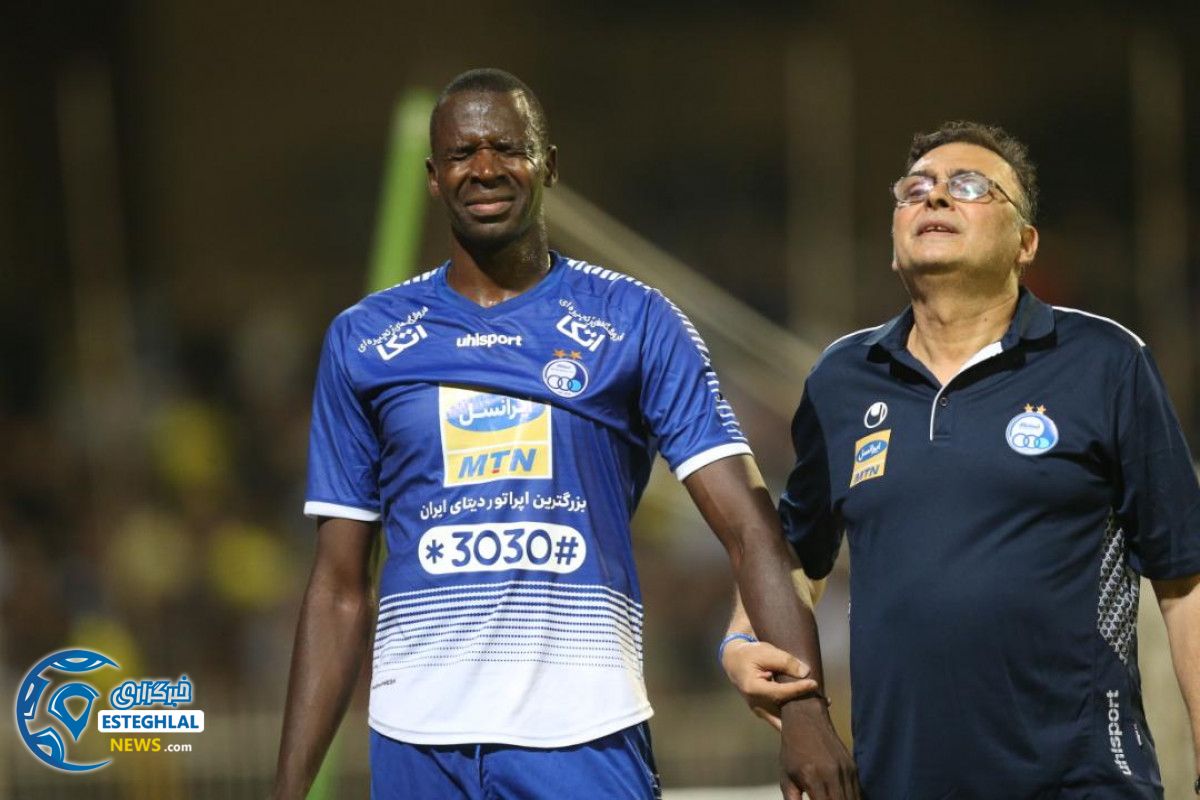 دیدار استقلال و نفت مسجدسلیمان