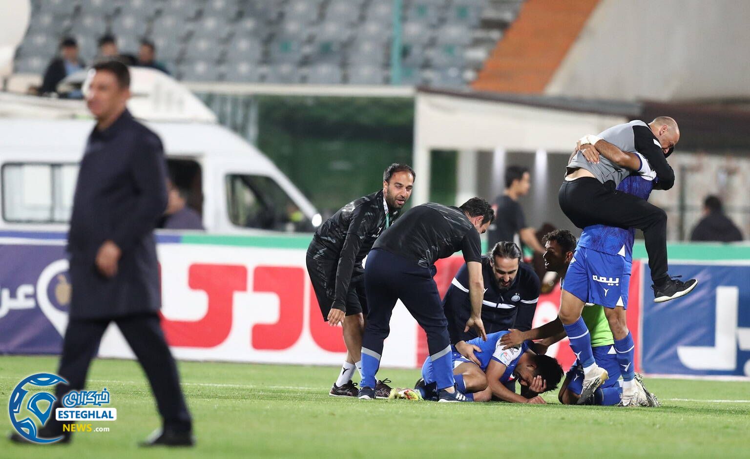 استقلال 2-1 گل گهر