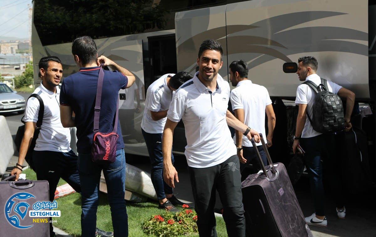 دیدار استقلال و گل گهر سیرجان