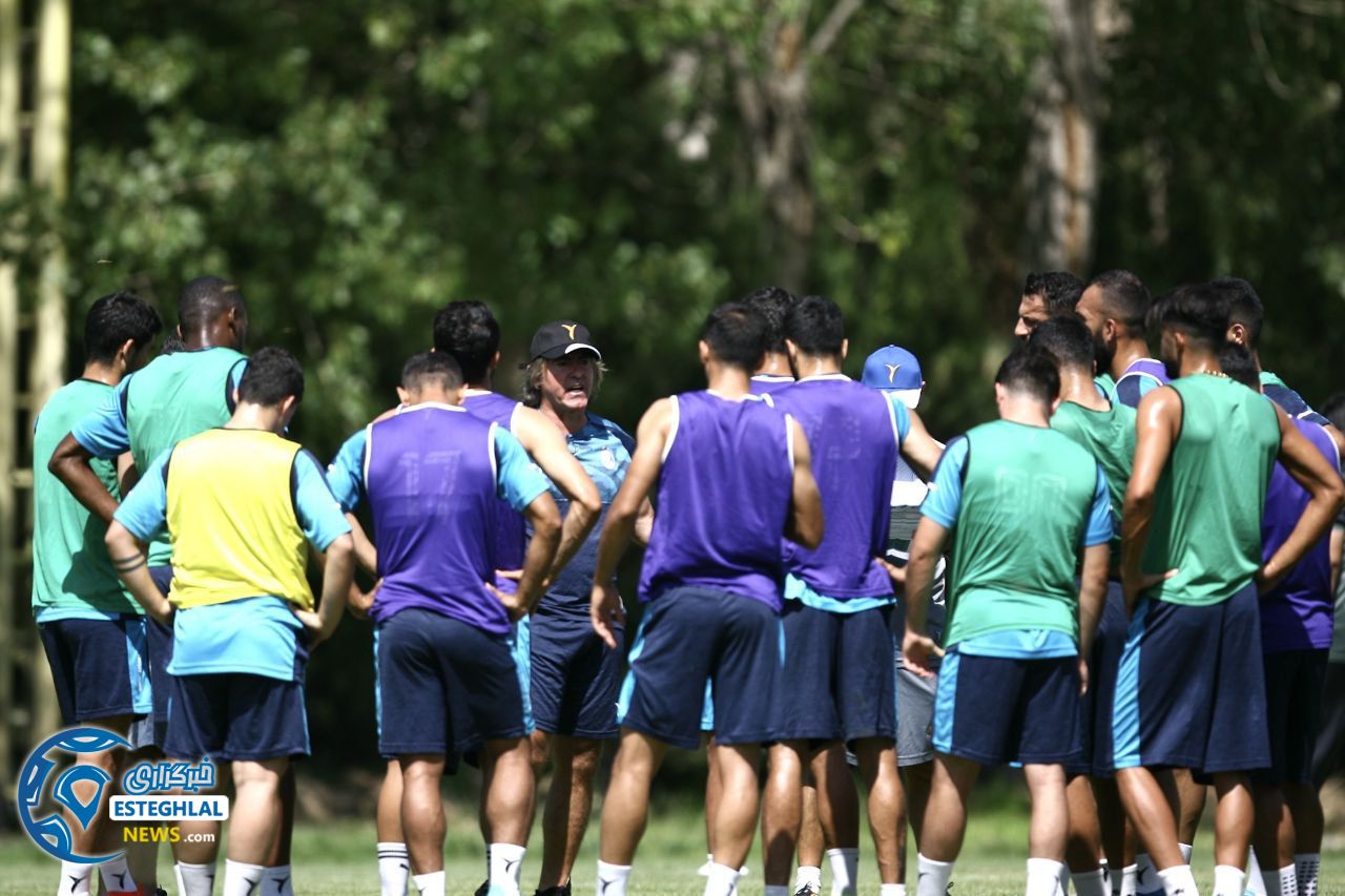 تمرین استقلال