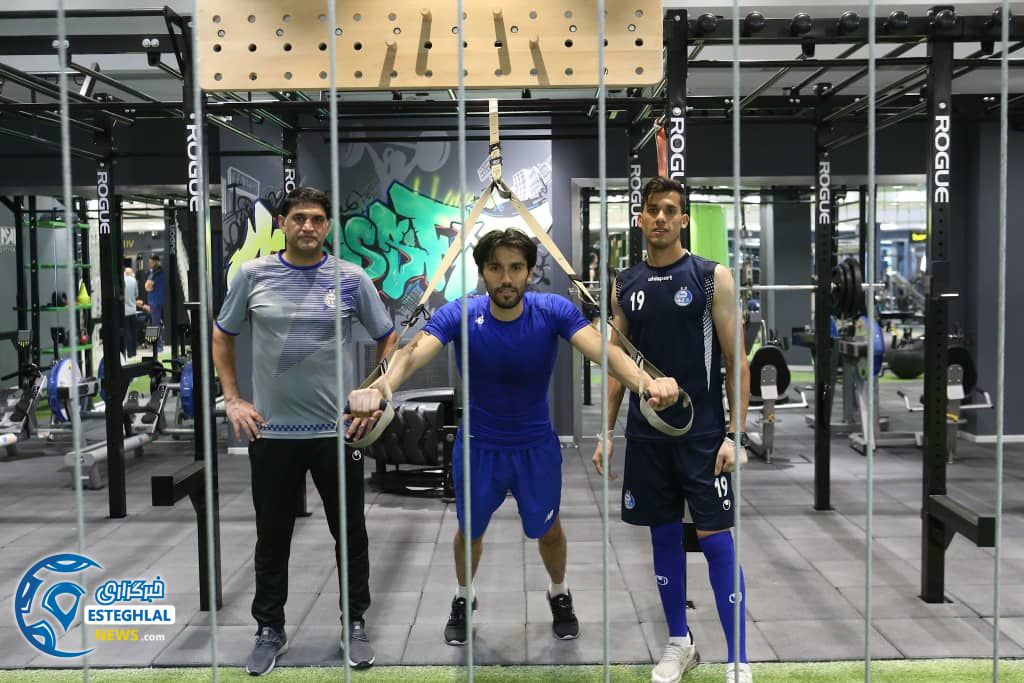 تمرین استقلال