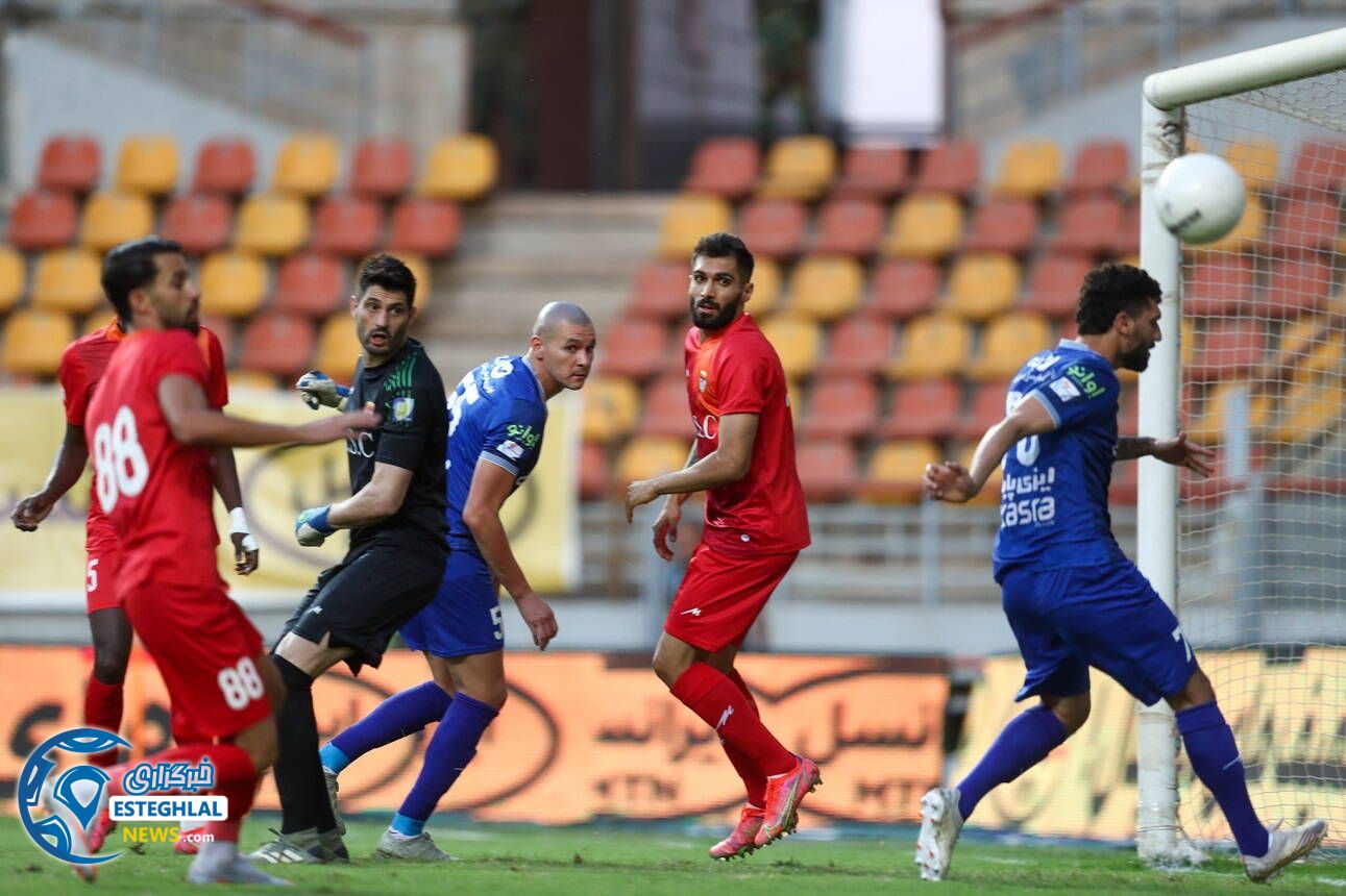 فولاد خوزستان 1-2 استقلال(تاج)