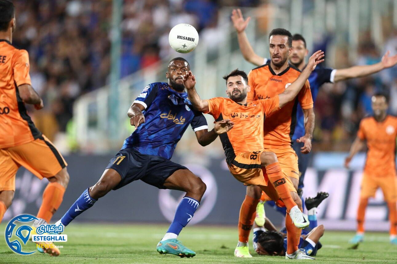 استقلال(تاج) 1-0 مس کرمان