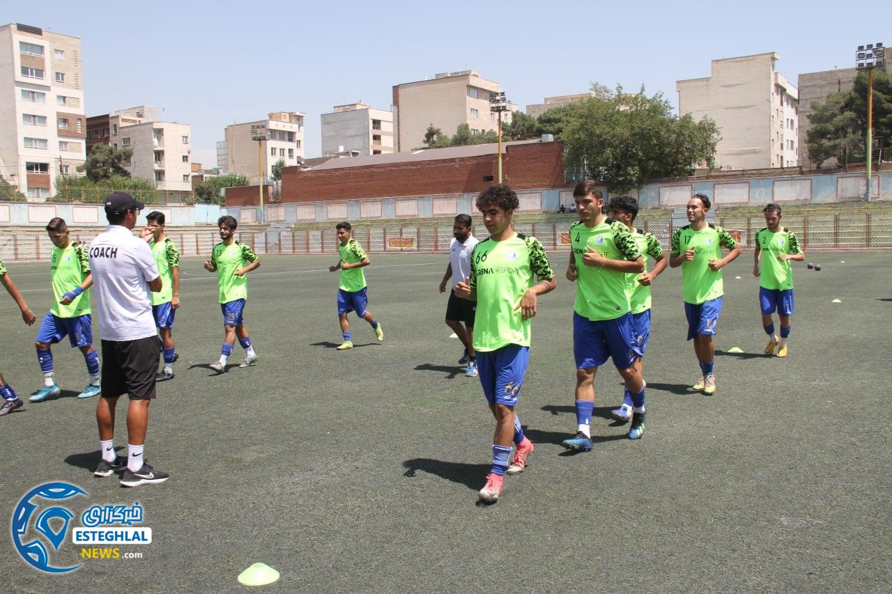 تیم جوانان استقلال