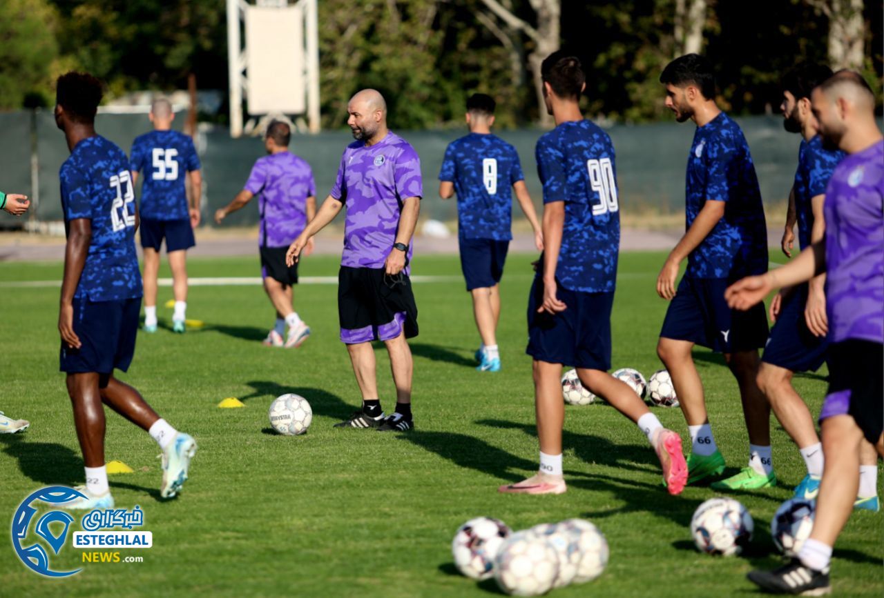 تمرین استقلال