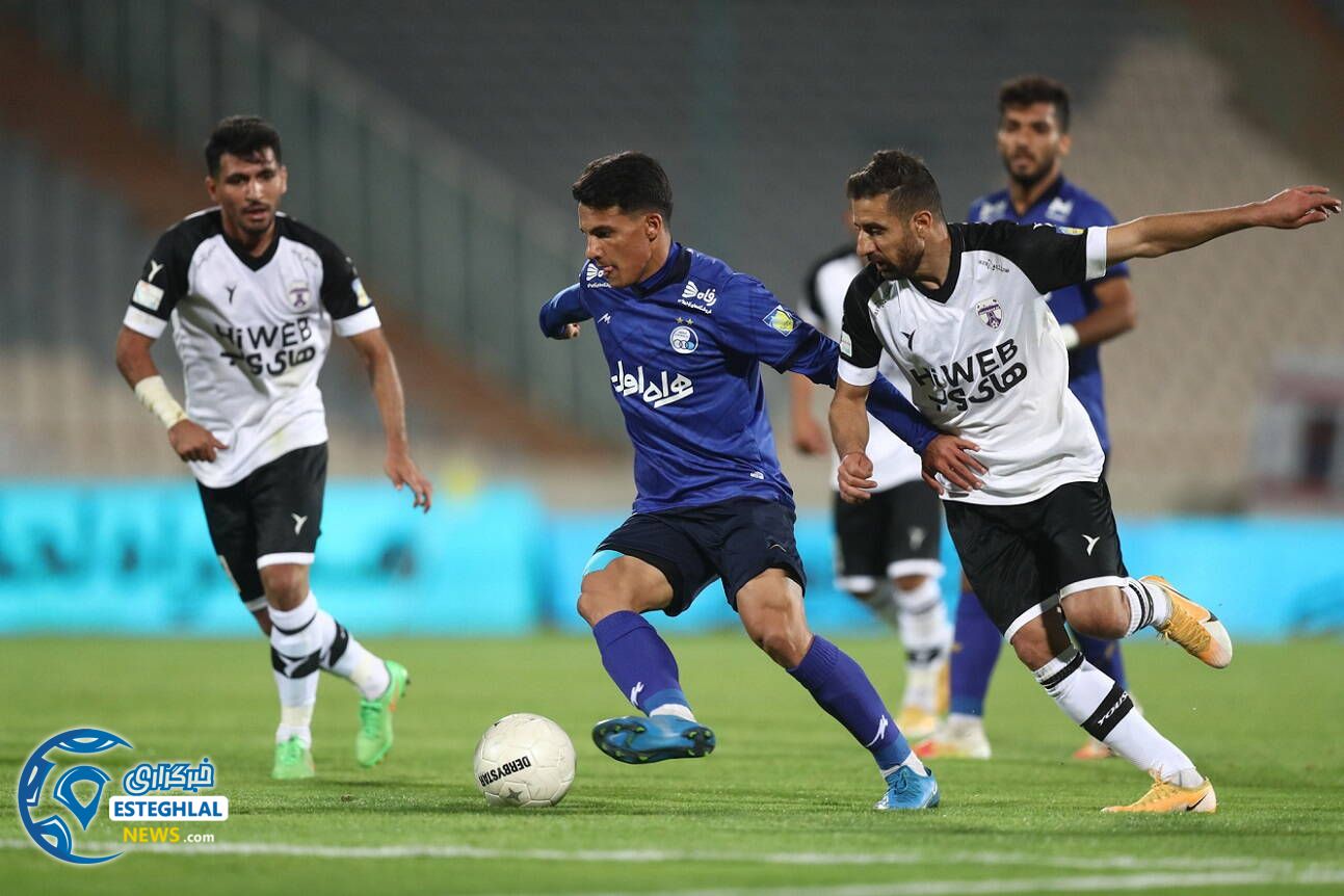 استقلال 1-0 هوادار