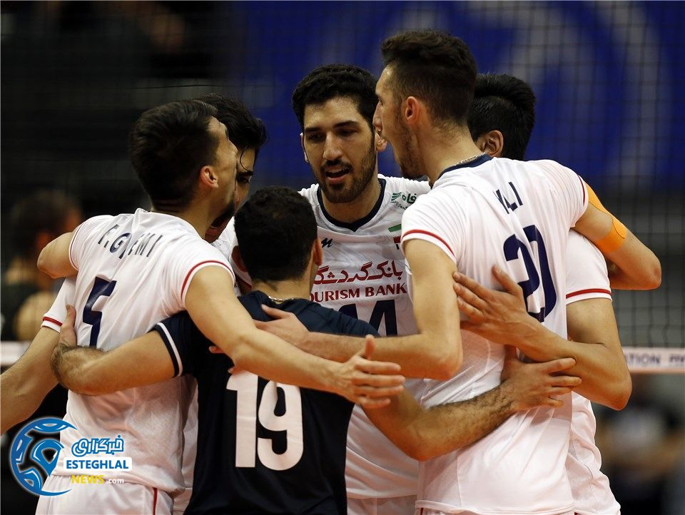 دیدار تیم های ملی والیبال ایران و مکزیک