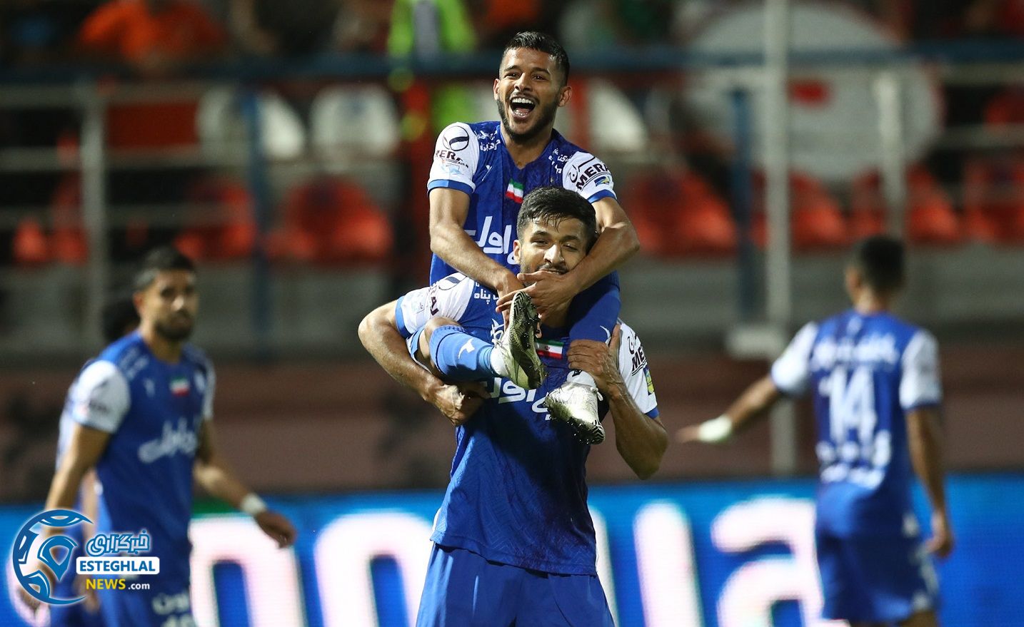 مس رفسنجان 1-2 استقلال(تاج)