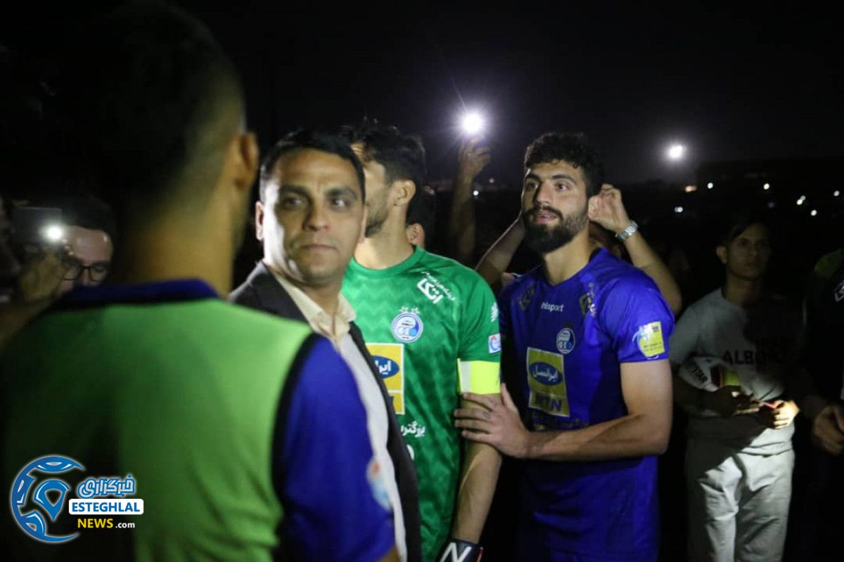 دیدار گل ریحان و استقلال