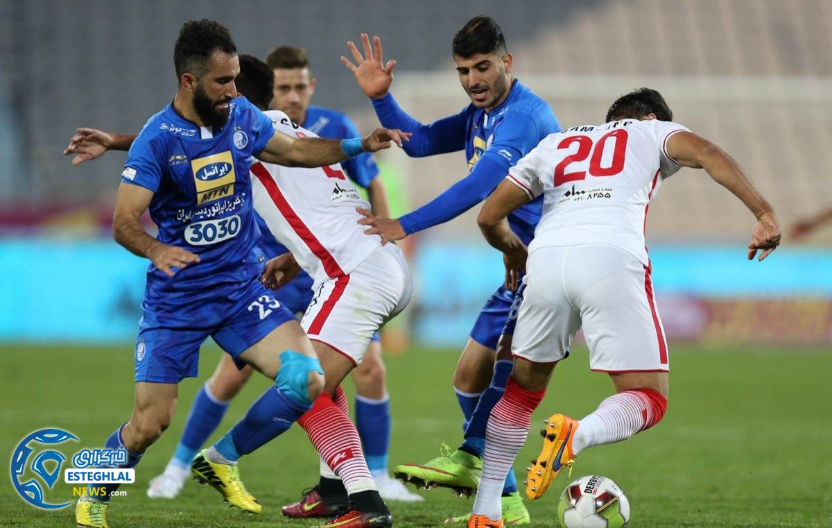 دیدار استقلال و نساجی