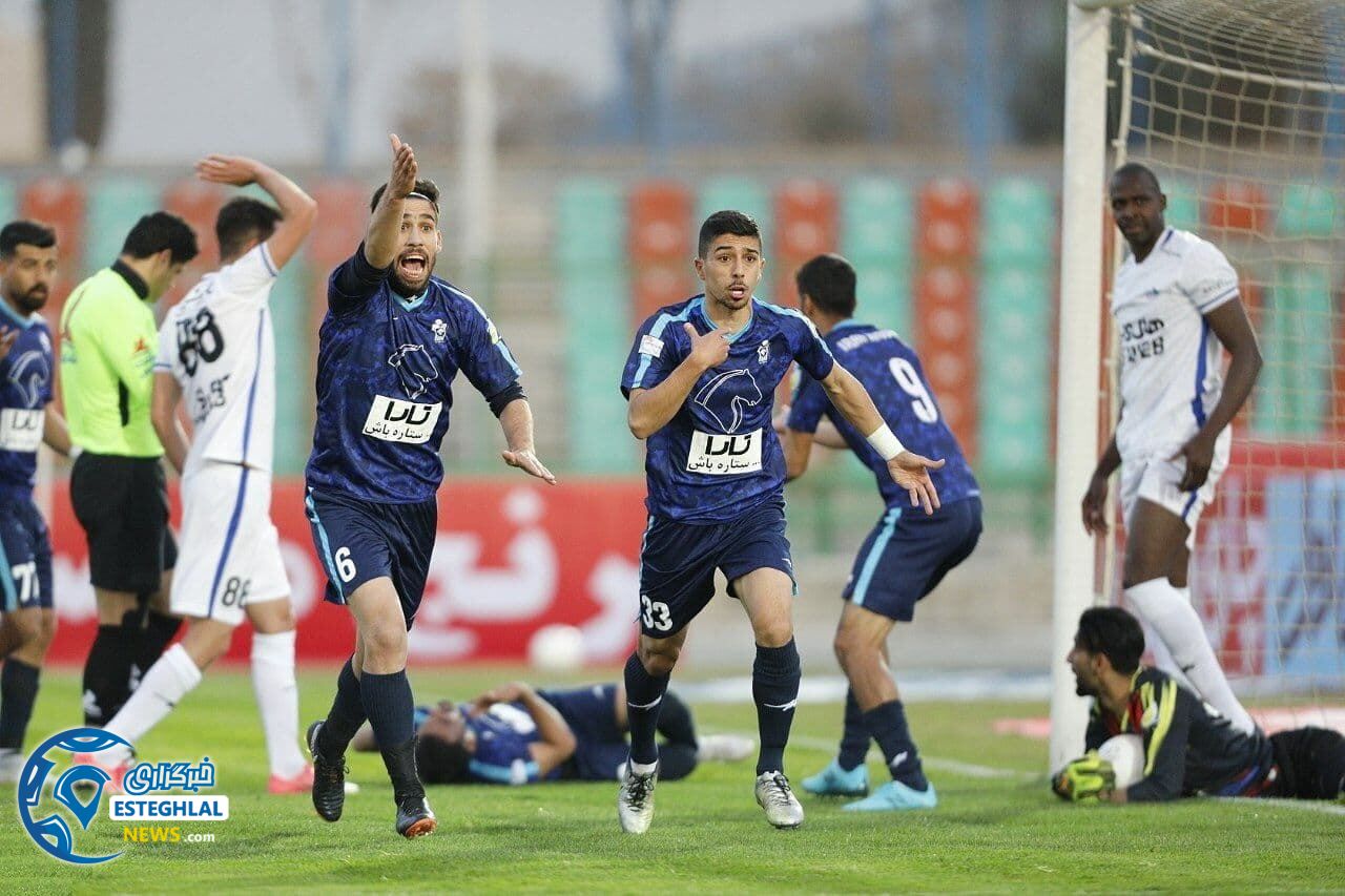 پیکان 1-2 استقلال