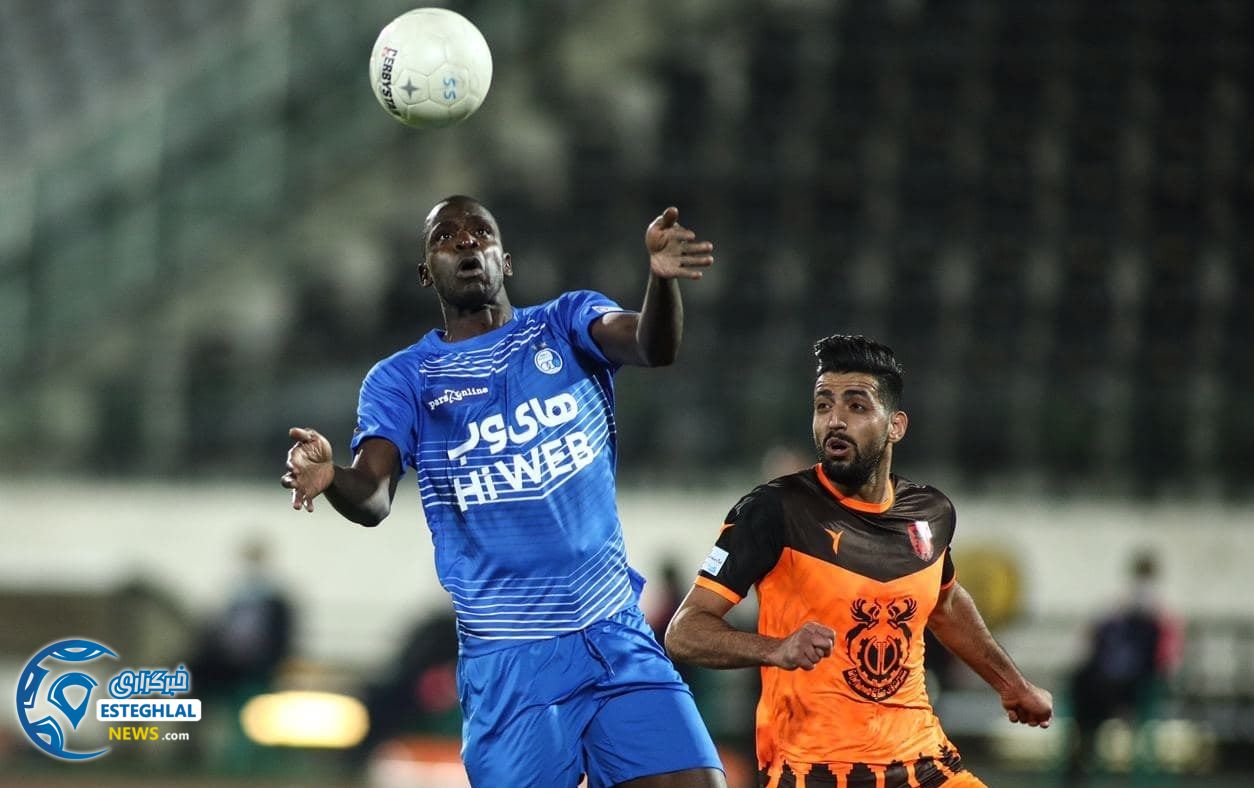 دیدار استقلال و مس