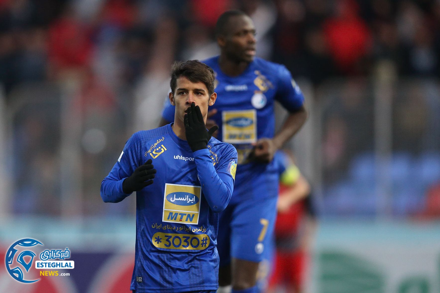 دیدار نساجی و استقلال