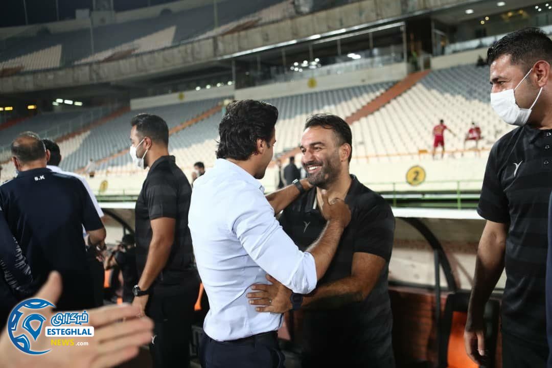 حواشی دیدار استقلال و نساجی