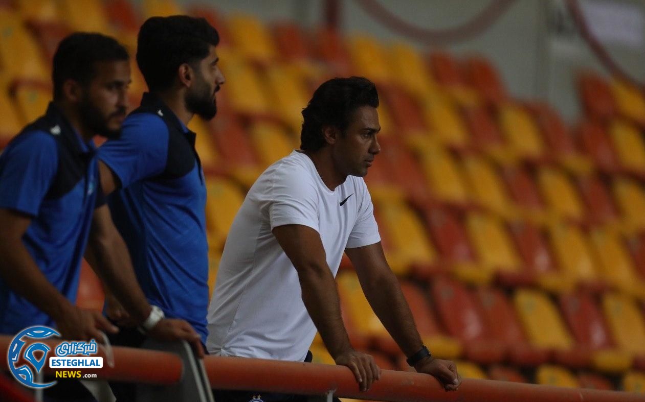 دیدار فولاد خوزستان و استقلال